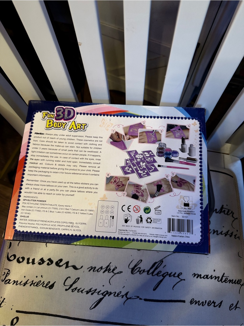 Body Art Glitter Kit – Purple and Multicolor - Picture 2 of 3